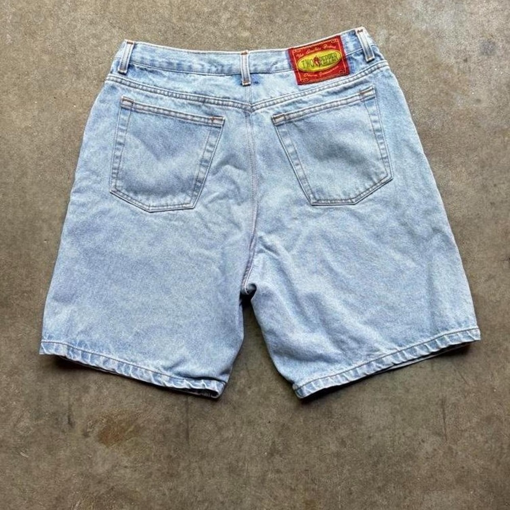Vintage 90s two pepper light wash denim jorts Size 30"